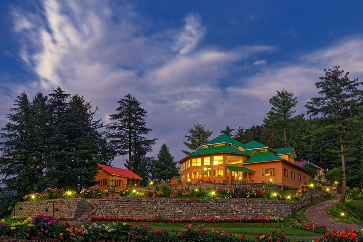 Arcadian Sprucewoods Hotel Shogran Екстериор снимка