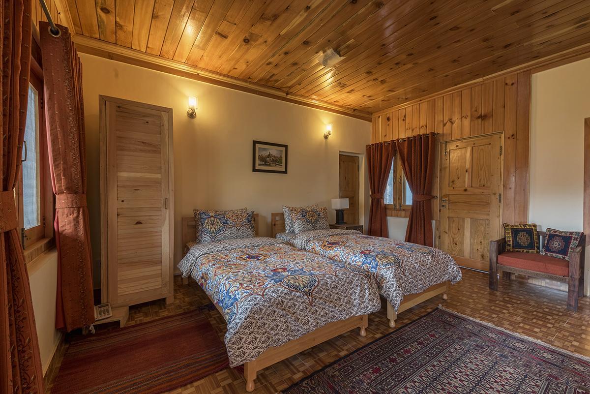 Arcadian Sprucewoods Hotel Shogran Екстериор снимка