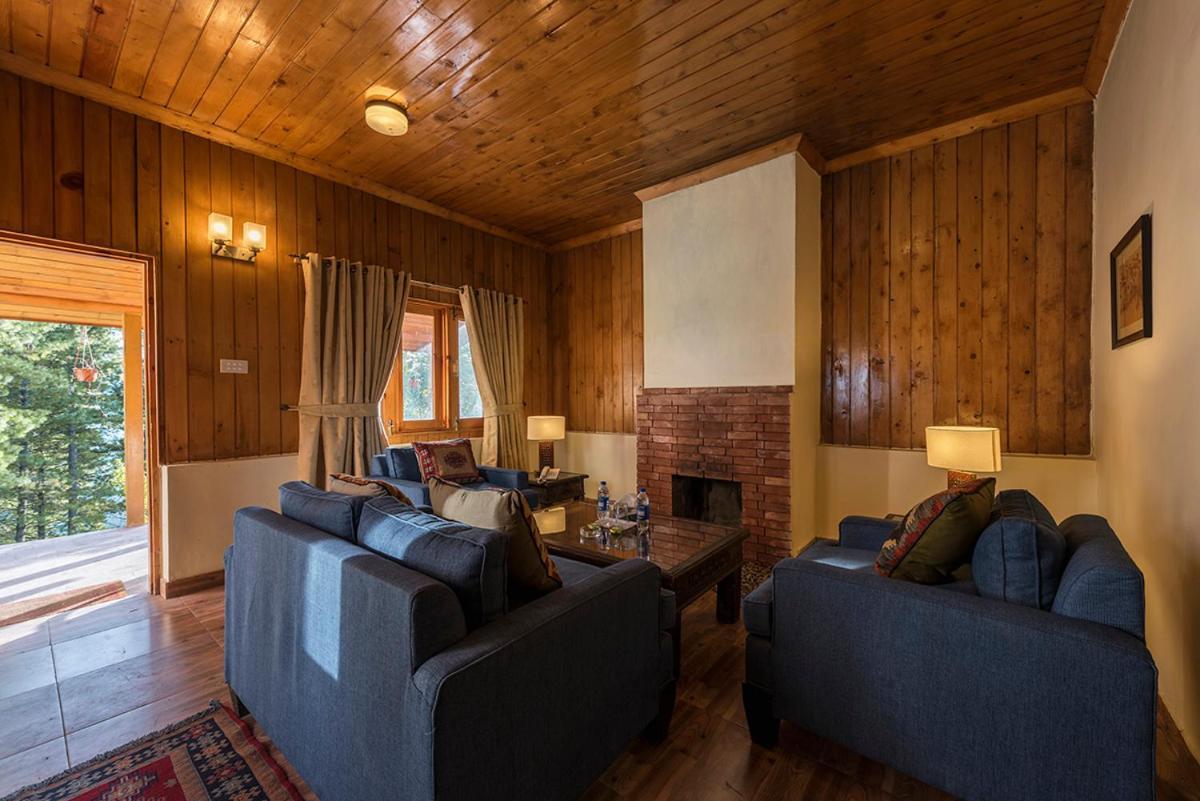 Arcadian Sprucewoods Hotel Shogran Екстериор снимка