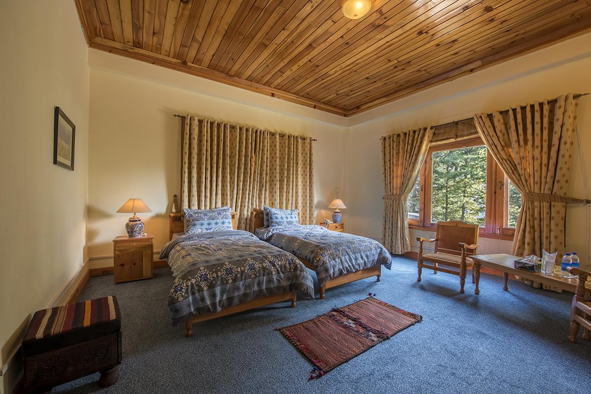 Arcadian Sprucewoods Hotel Shogran Екстериор снимка